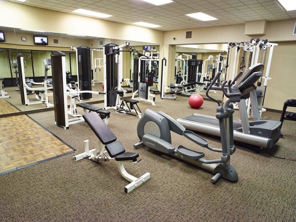 Ramada By Wyndham Plymouth Hotel & Conference Center Екстер'єр фото
